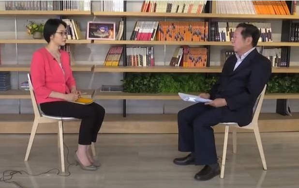 “25辆无人车进校园 15分钟外卖到宿舍 它们什么来头？”